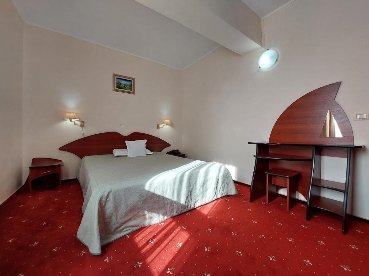 טולצ'אה Hotel Egreta מראה חיצוני תמונה